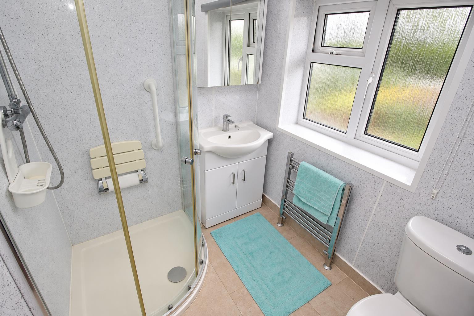 Fullbrook Crescent, Tilehurst, Reading